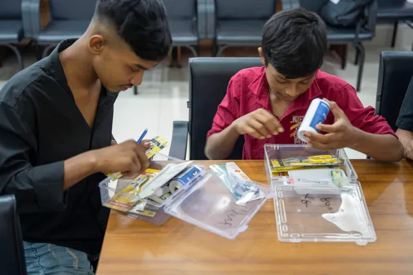Designing and Implementing Skills Training for TdH's Disadvantaged Children of Hazaribagh 32