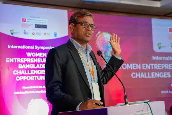 International Symposium on Women Entrepreneurship in Bangladesh: Challenges and Opportunities 31